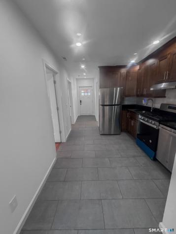 1042 Iranistan Avenue Bridgeport CT 06604