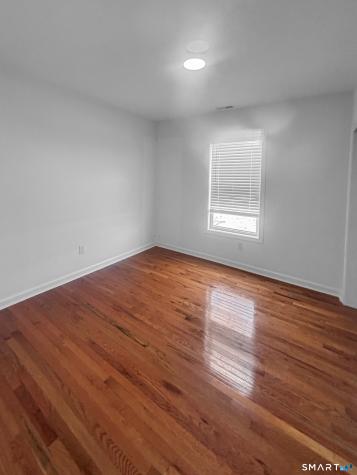 1042 Iranistan Avenue Bridgeport CT 06604