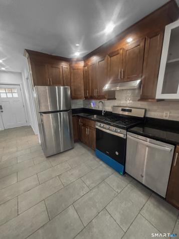 1042 Iranistan Avenue Bridgeport CT 06604