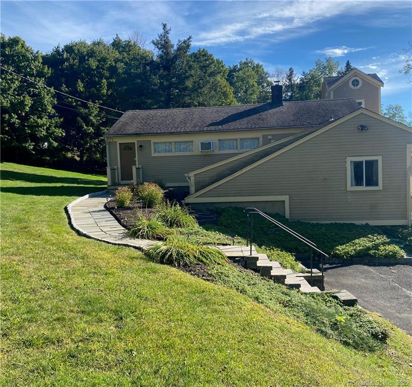 1 Sunset Hill Road Brookfield CT 06804
