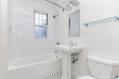 60 Whitman Avenue West Hartford CT 06107