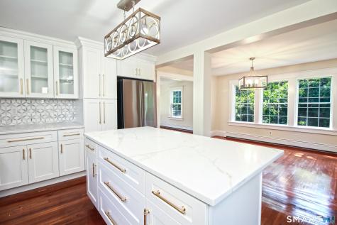 549 Boston Post Road Waterford CT 06385