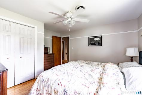 15 Roarke Road North Haven CT 06473