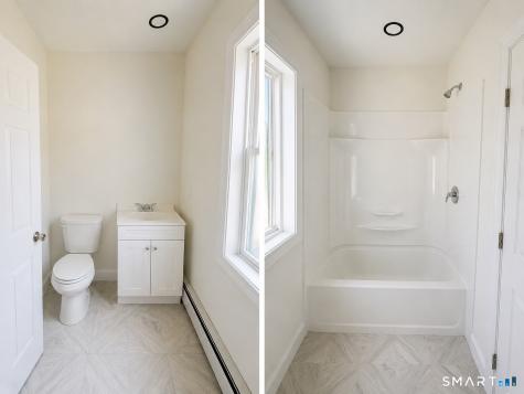 7 Mohegan Street Putnam CT 06260