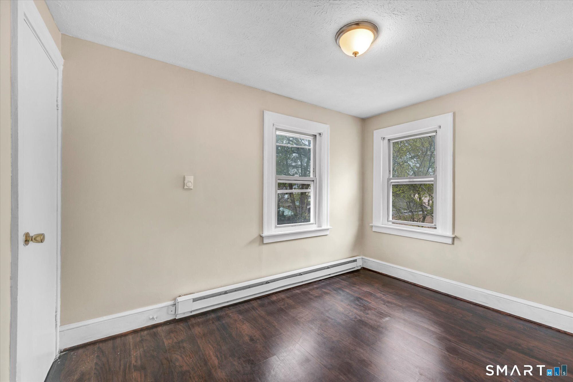 128-130 Sisson Street East Hartford CT 06118
