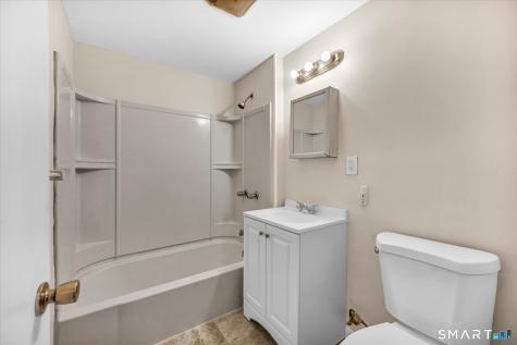128-130 Sisson Street East Hartford CT 06118
