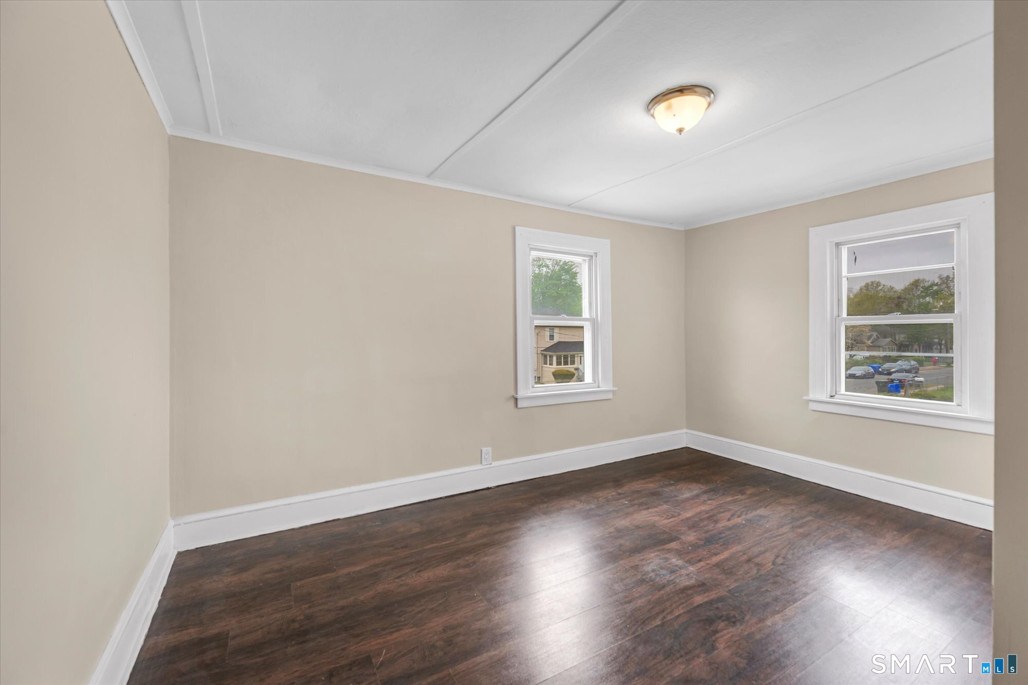 128-130 Sisson Street East Hartford CT 06118