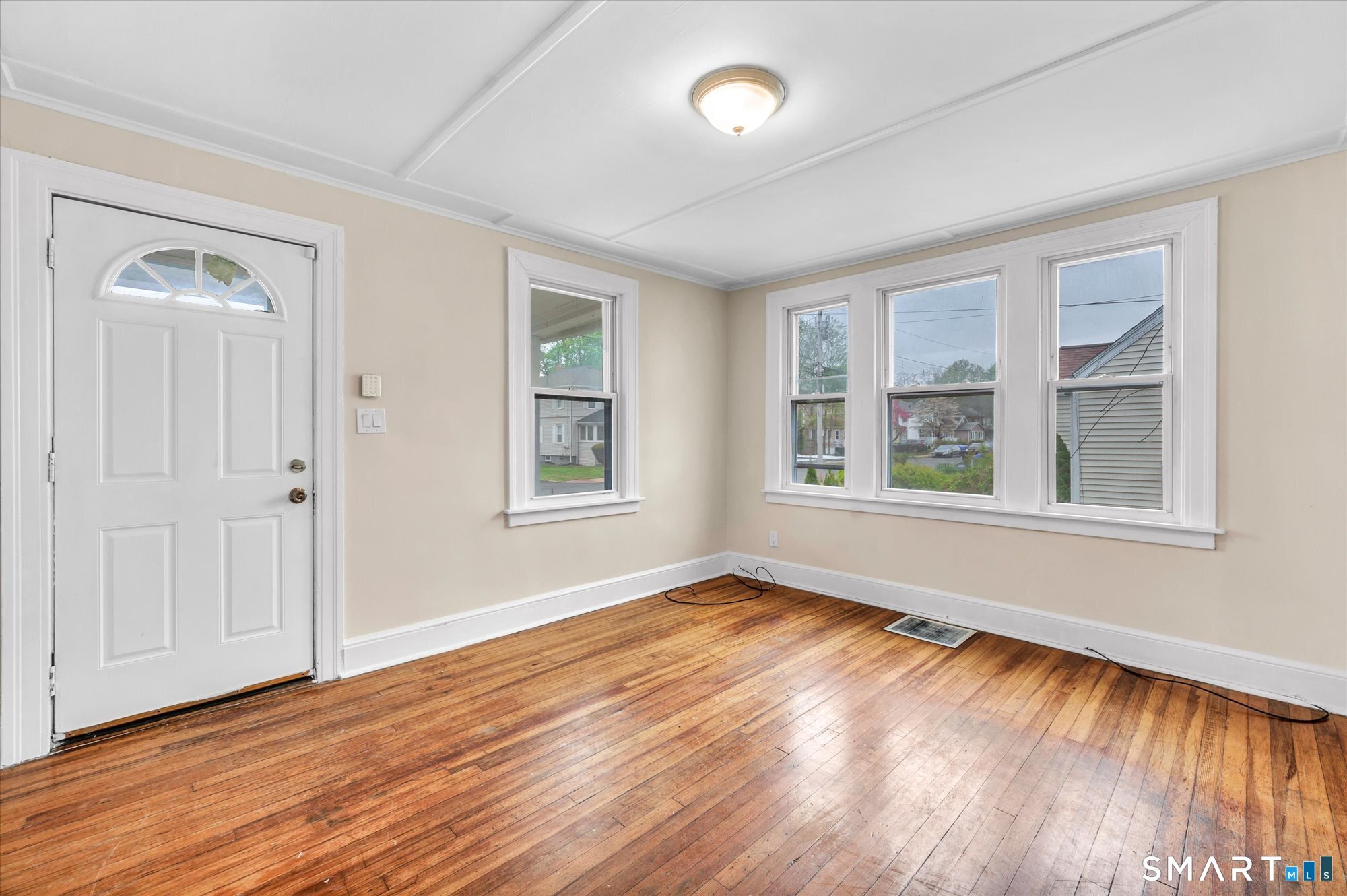 128-130 Sisson Street East Hartford CT 06118