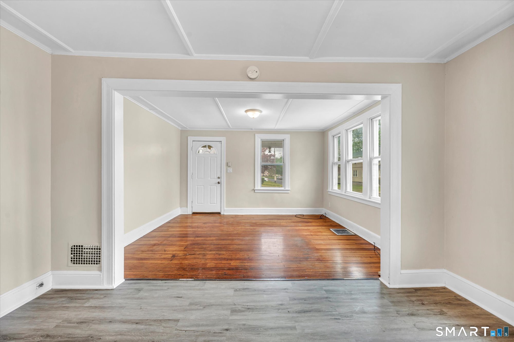 128-130 Sisson Street East Hartford CT 06118