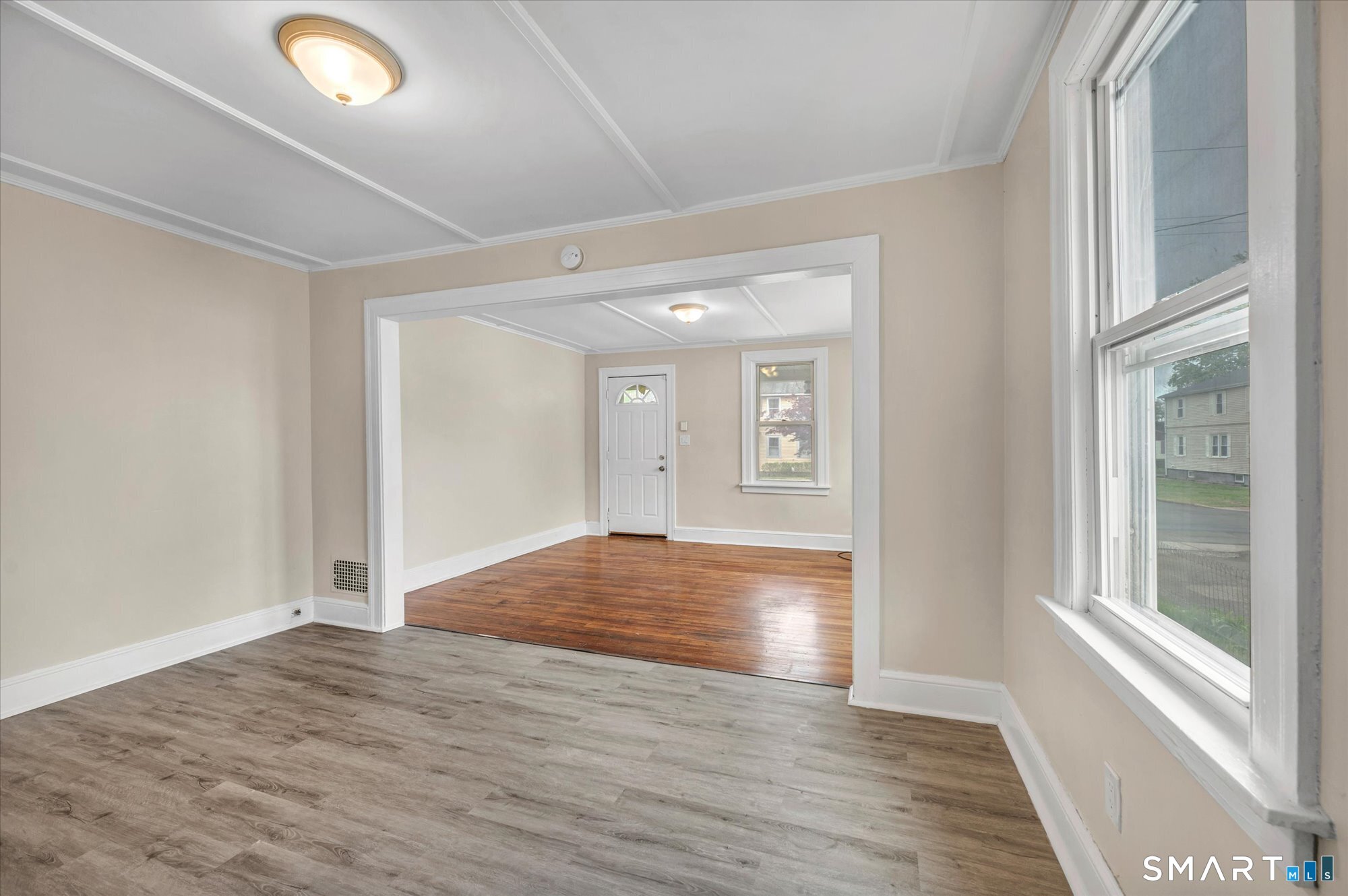 128-130 Sisson Street East Hartford CT 06118