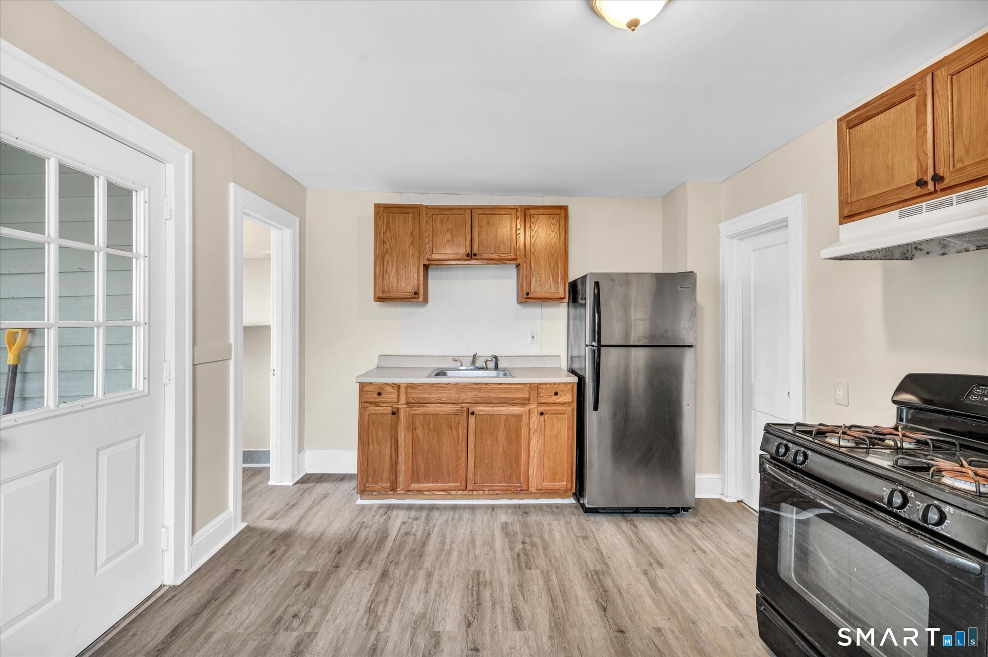 128-130 Sisson Street East Hartford CT 06118