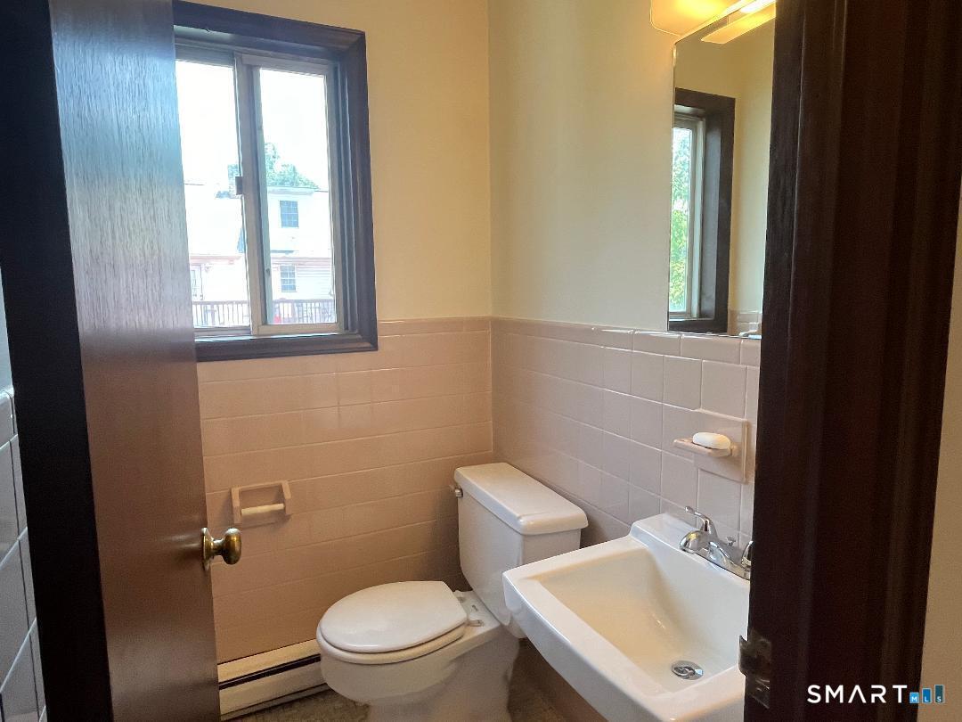 74 Coolidge Avenue Stamford CT 06906