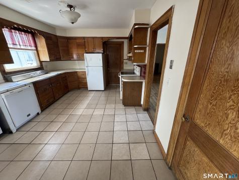 1097 Dixwell Avenue Hamden CT 06514