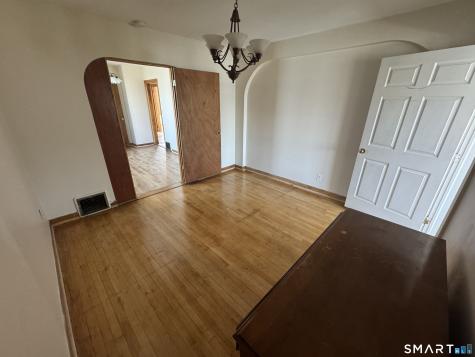 1097 Dixwell Avenue Hamden CT 06514