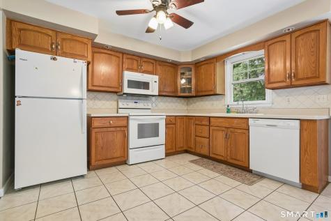 78 Bennett Road East Haven CT 06513