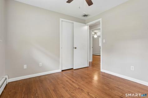 78 Bennett Road East Haven CT 06513