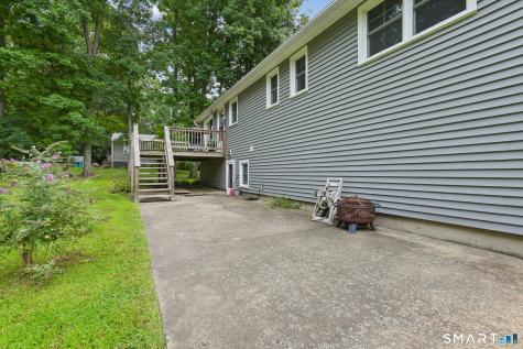 78 Bennett Road East Haven CT 06513