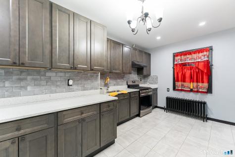 24 Concord Street Waterbury CT 06710