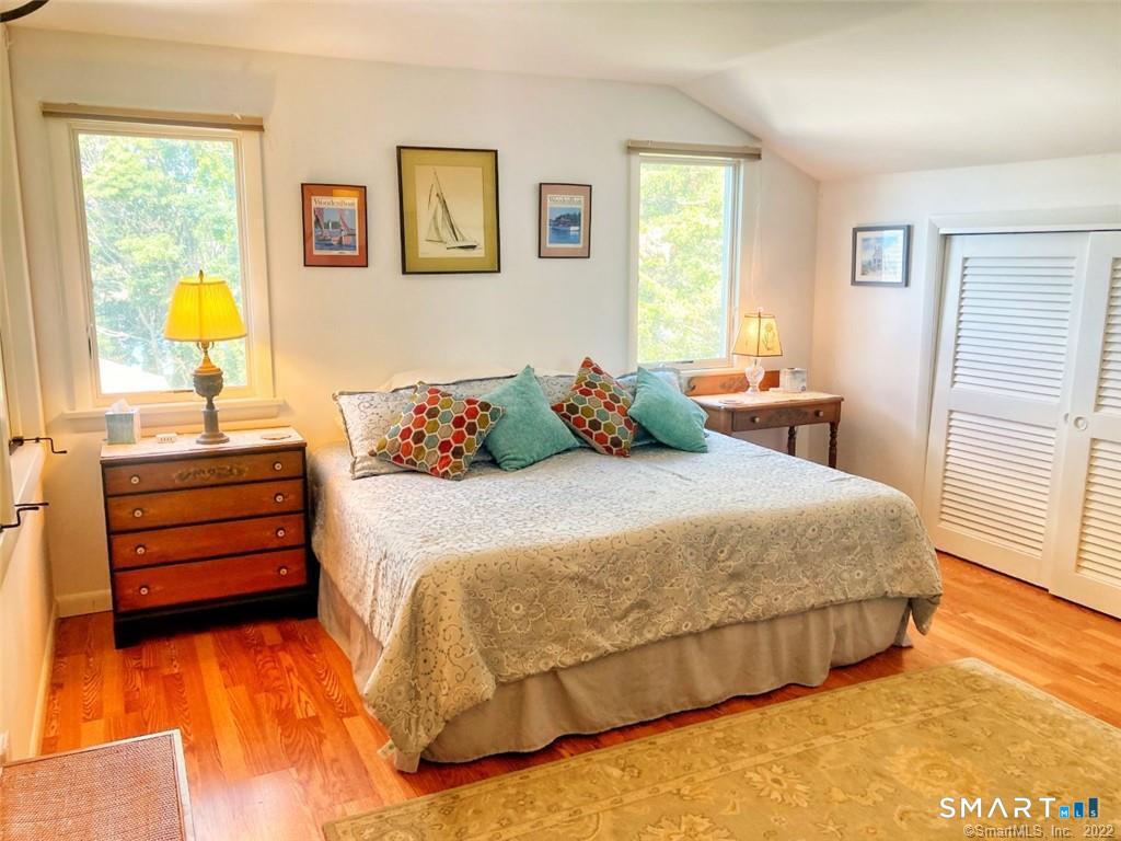24 Nauyaug Point Road Stonington CT 06355