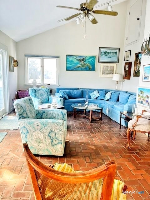 24 Nauyaug Point Road Stonington CT 06355