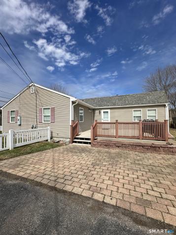 73 Midway Oval Groton CT 06340