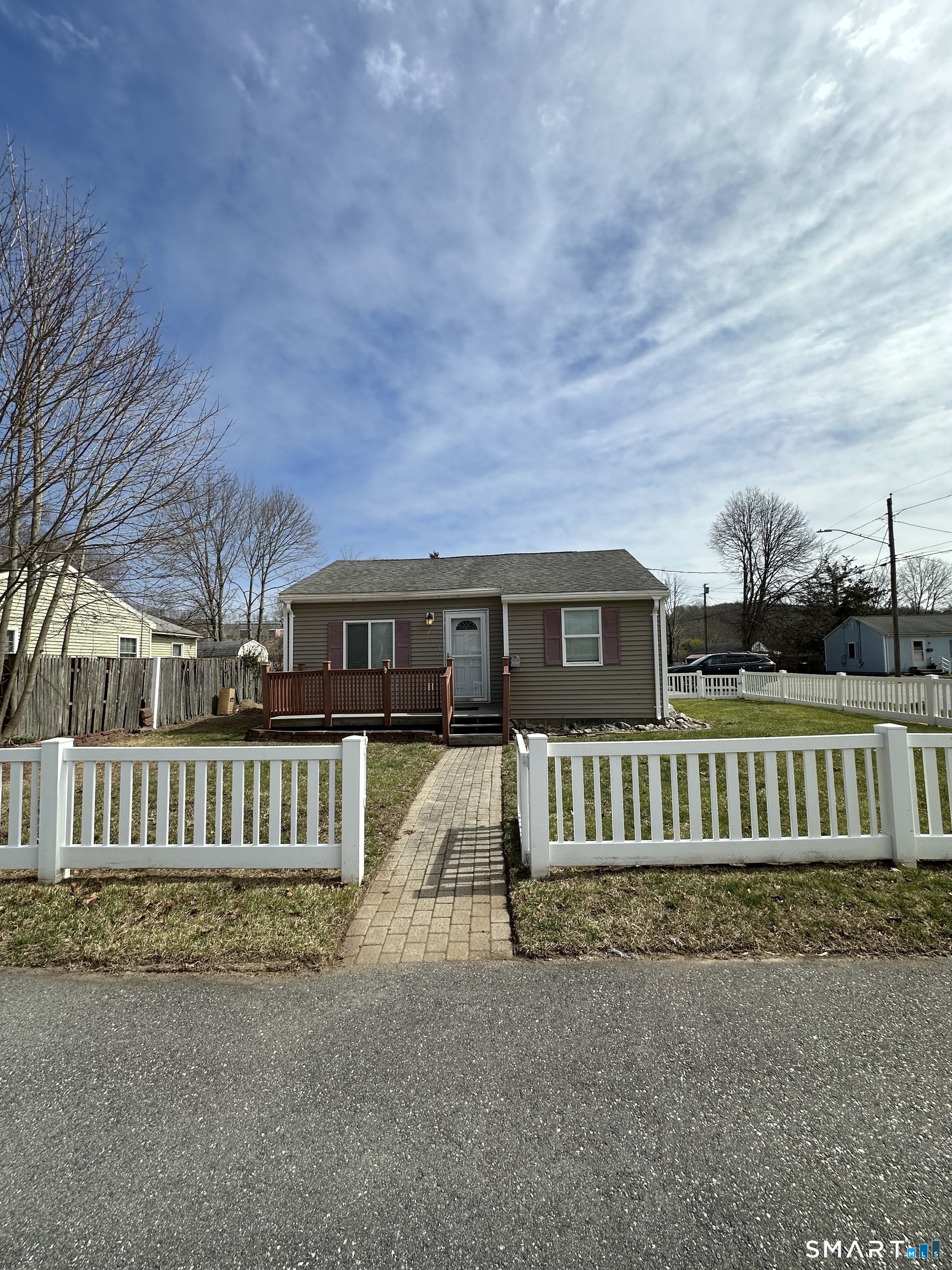 73 Midway Oval Groton CT 06340