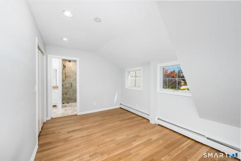 7 Gregory Court Norwalk CT 06855