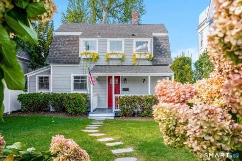 7 Gregory Court Norwalk CT 06855