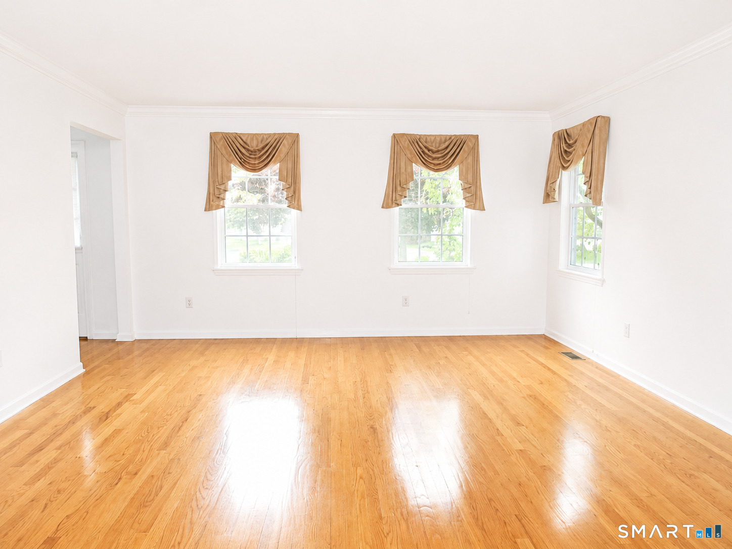 81 Old Colony Road Monroe CT 06468