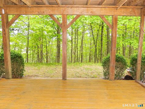81 Old Colony Road Monroe CT 06468