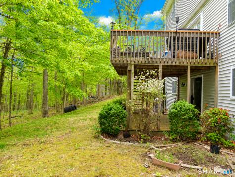 81 Old Colony Road Monroe CT 06468