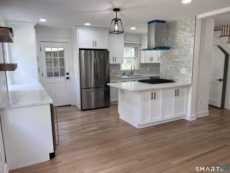 28 Garfield Road West Hartford CT 06107