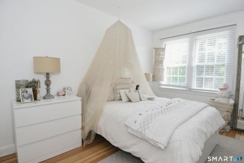 28 Garfield Road West Hartford CT 06107