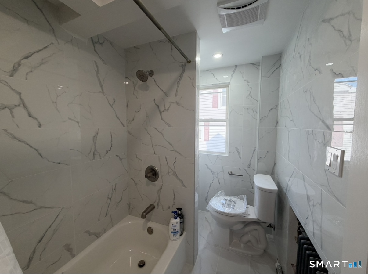 10-16 Suffield Street Windsor Locks CT 06096