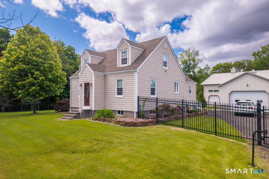90 Town Line Road Plainville CT 06062