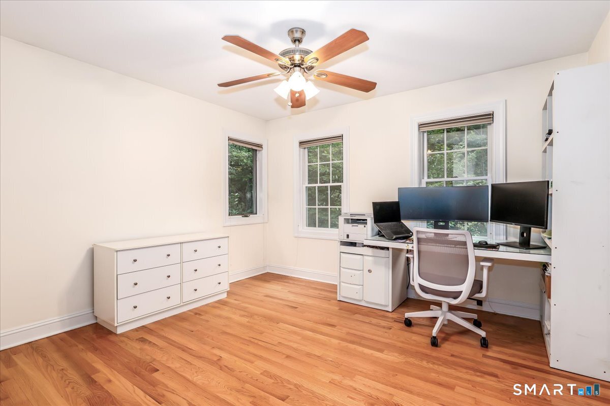 75 Dayton Road Redding CT 06896