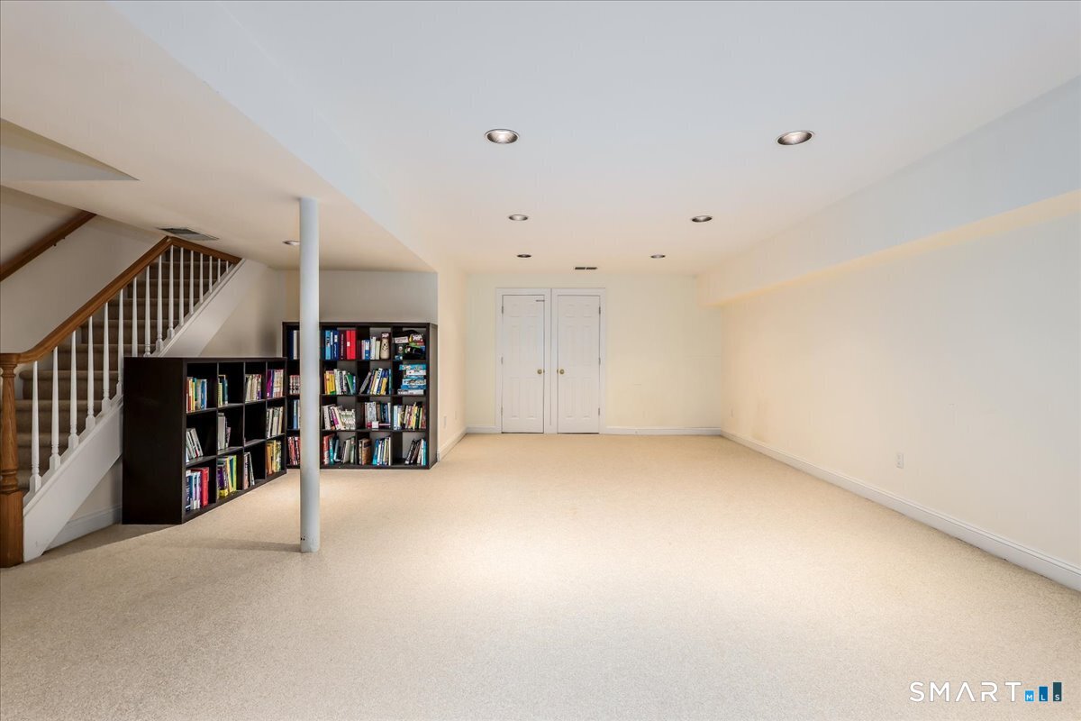 75 Dayton Road Redding CT 06896