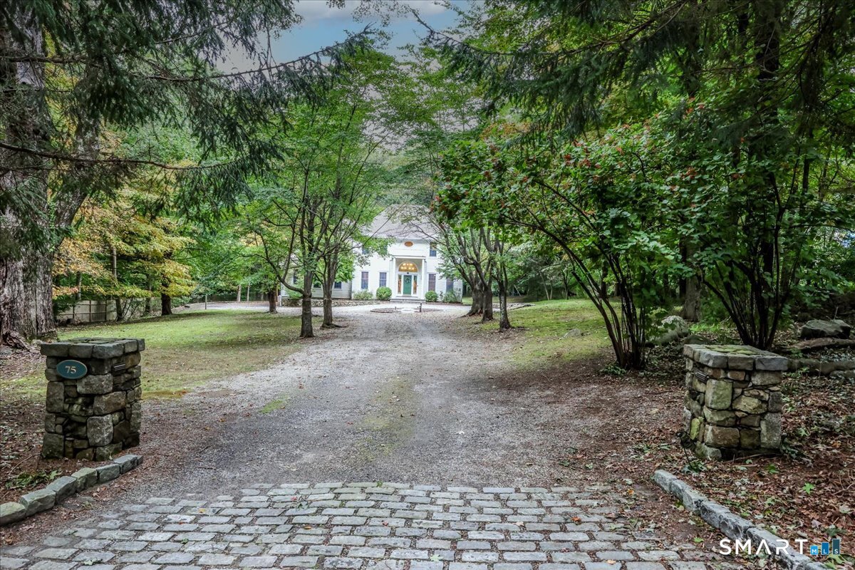 75 Dayton Road Redding CT 06896