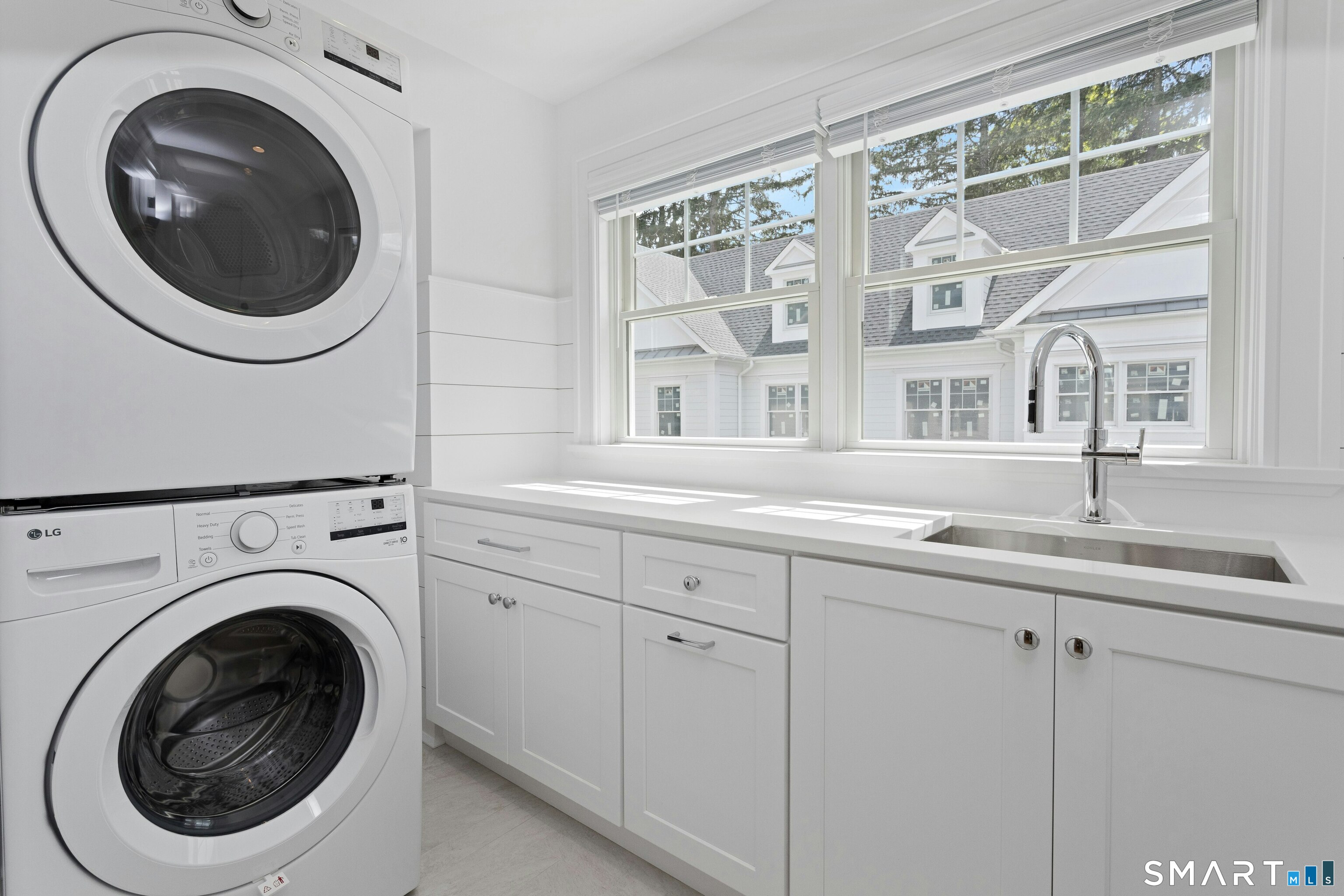 16R Old Stamford Road New Canaan CT 06840