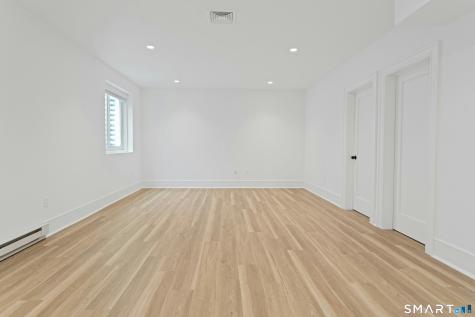 16R Old Stamford Road New Canaan CT 06840