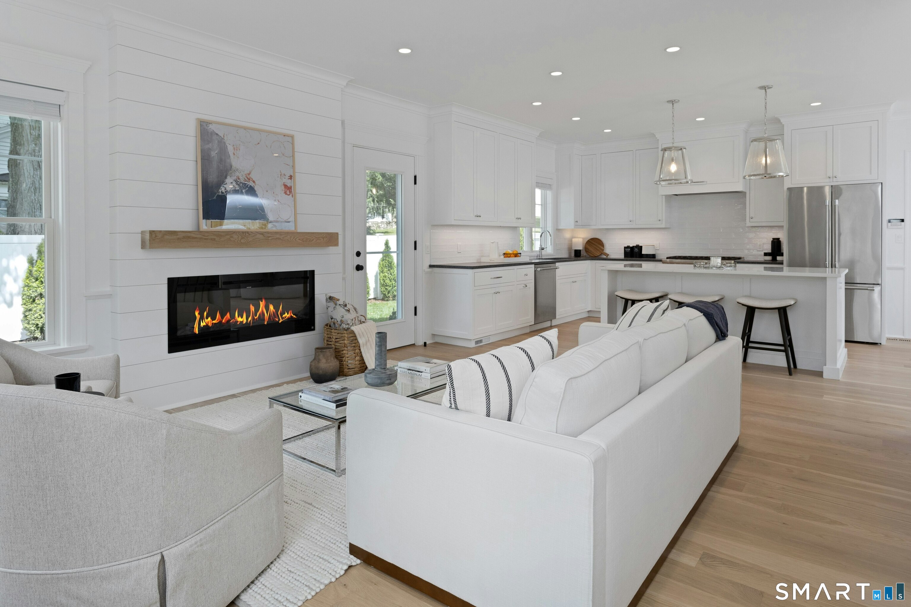 16R Old Stamford Road New Canaan CT 06840