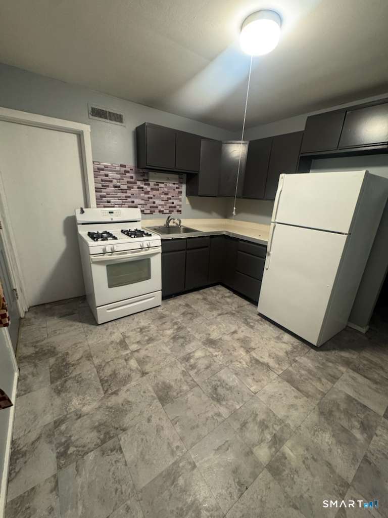 33 Cannon Road East Hartford CT 06108