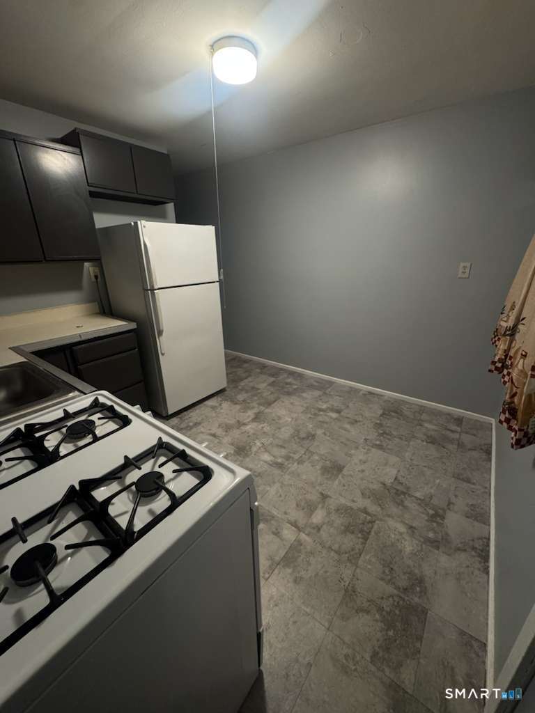 33 Cannon Road East Hartford CT 06108