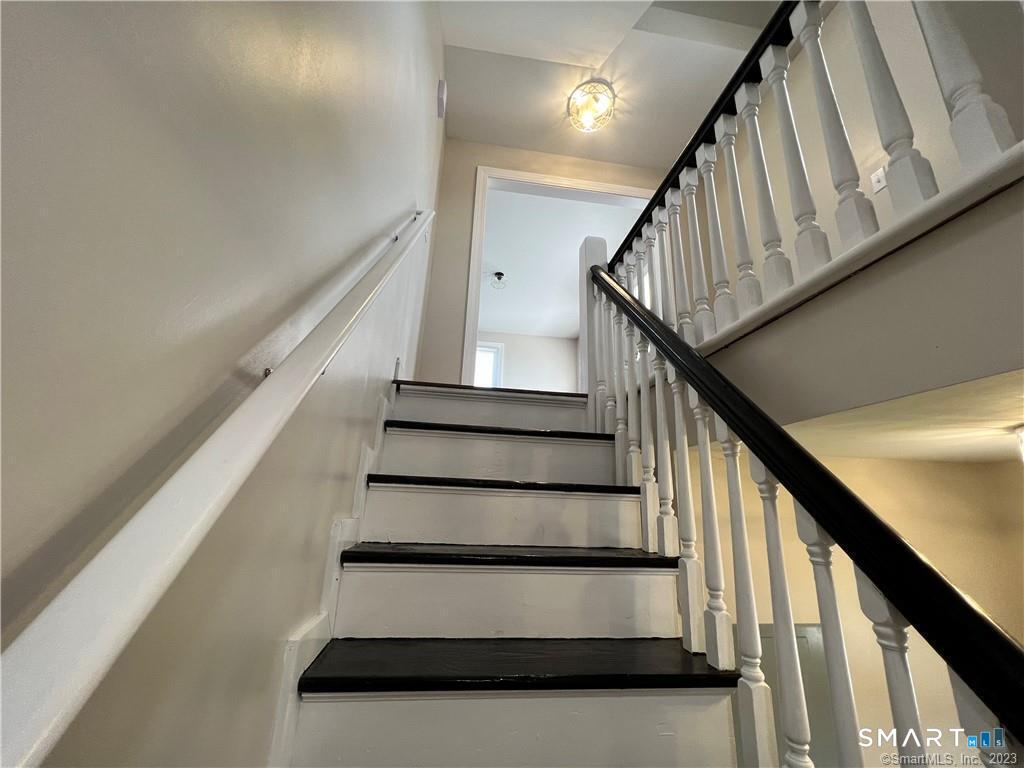 74 Ledyard Avenue Groton CT 06340