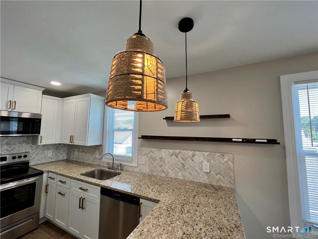 74 Ledyard Avenue Groton CT 06340