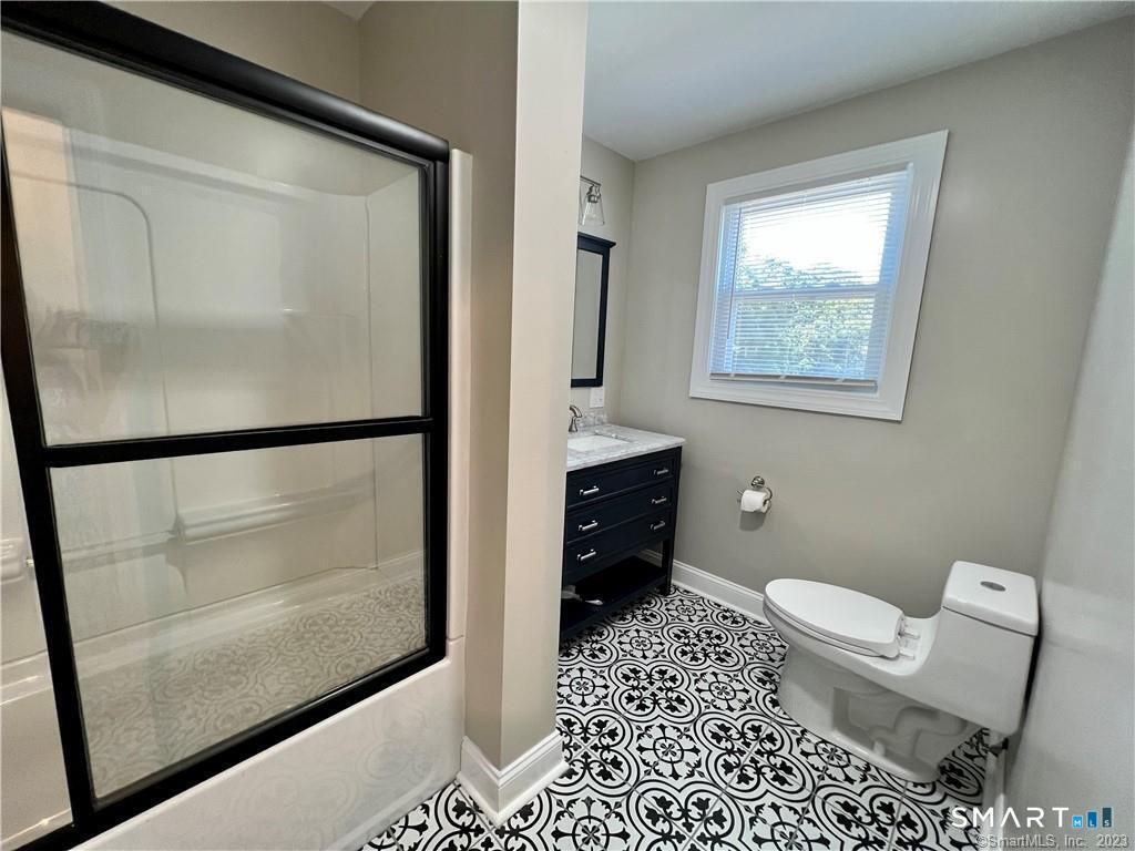 74 Ledyard Avenue Groton CT 06340