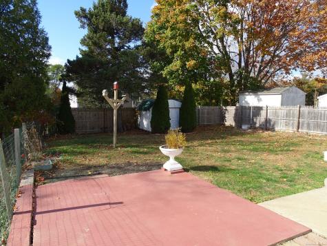 45 Olive Street Waterford CT 06385