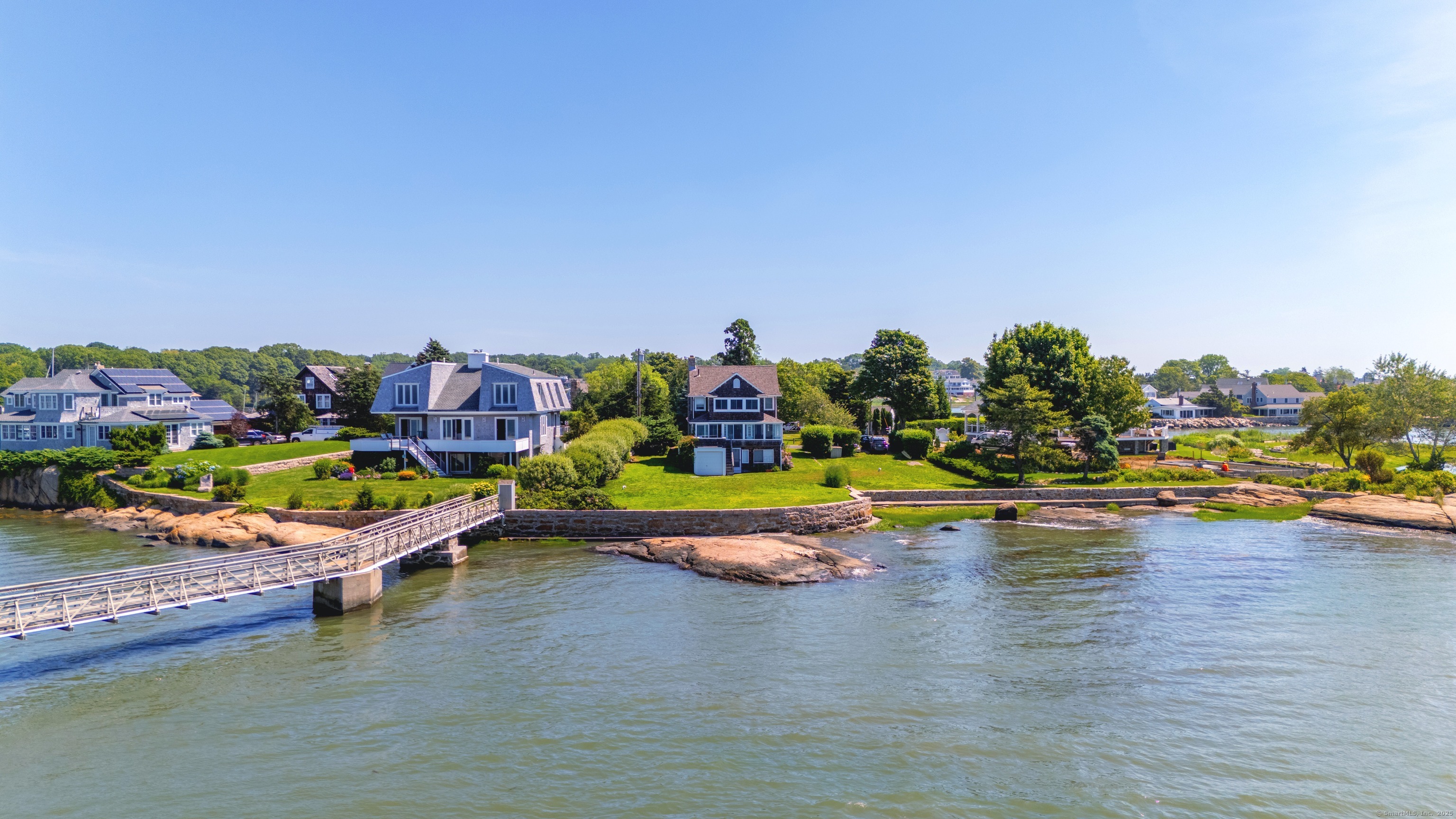 67 Chimney Corner Circle Guilford CT 06437