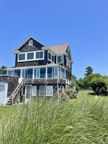 67 Chimney Corner Circle Guilford CT 06437