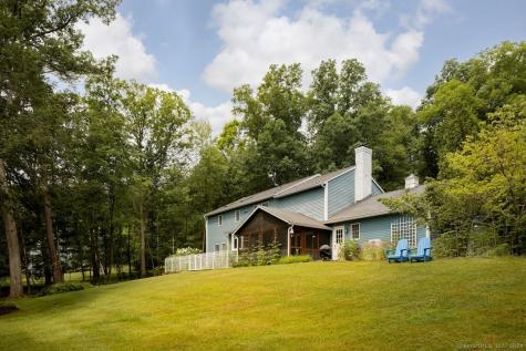 32 Burton Road Salisbury CT 06068